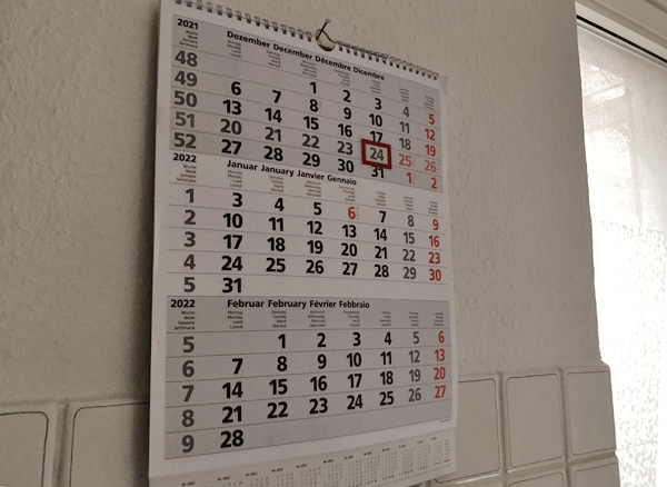 来年のカレンダーと、思い出したスケジュール帳のこと