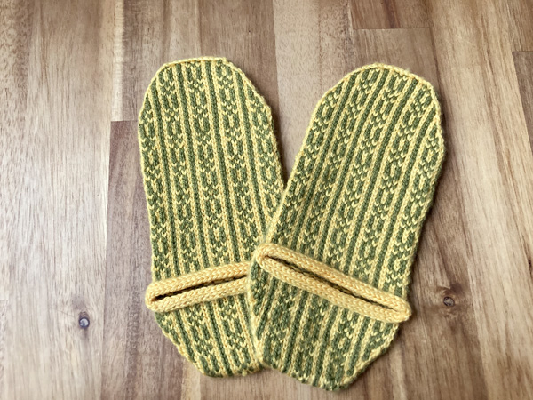 Elve Slippers完成　～52 Weeks of Socksプロジェクト