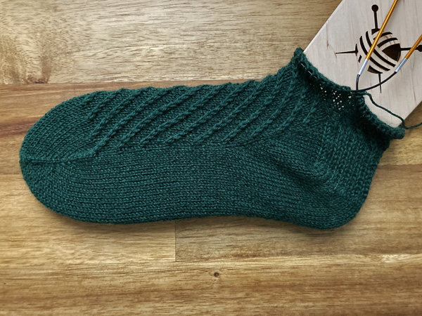 Dear Björn その3「やっと進められる脚部分の編み」　～52 Weeks of Socksプロジェクト