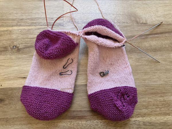 Lumme その7「かかとまでを片方ずつ編んでからの同時編み」　～52 Weeks of Socksプロジェクト