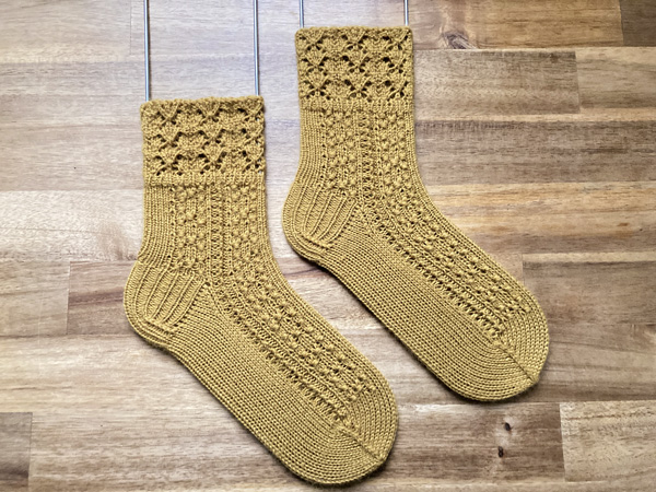 Veera完成　～52 Weeks of Socksプロジェクト