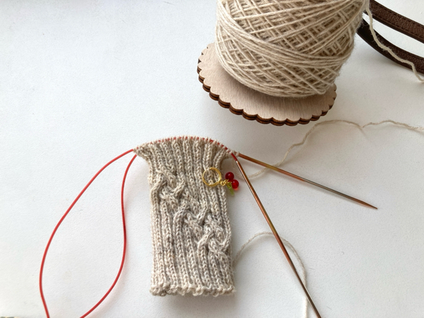 Lurik その2「模様が見えてきた！」　〜52 Weeks of Socksプロジェクト